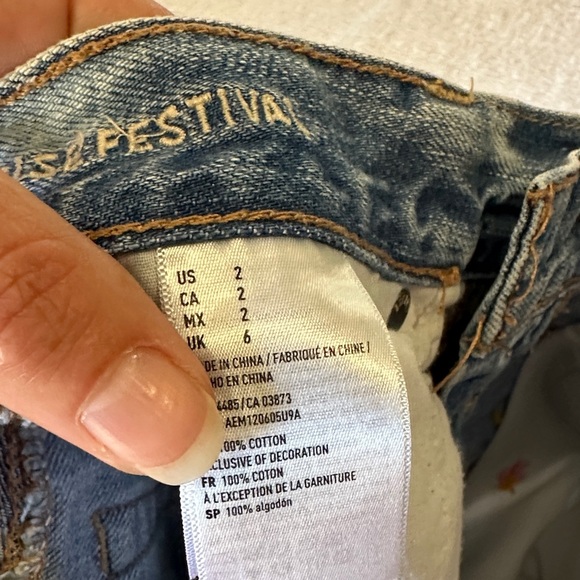 American Eagle Outfitters Distressed Blue Jean Shorts with Floral Embroidery - Picture 4 of 13